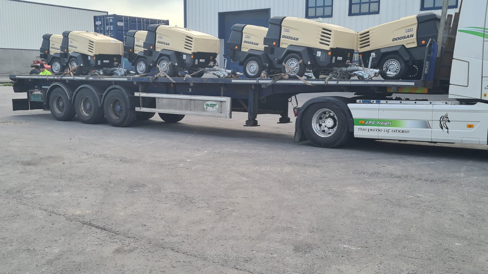 Package of Doosan Compressors sold to UK Customer